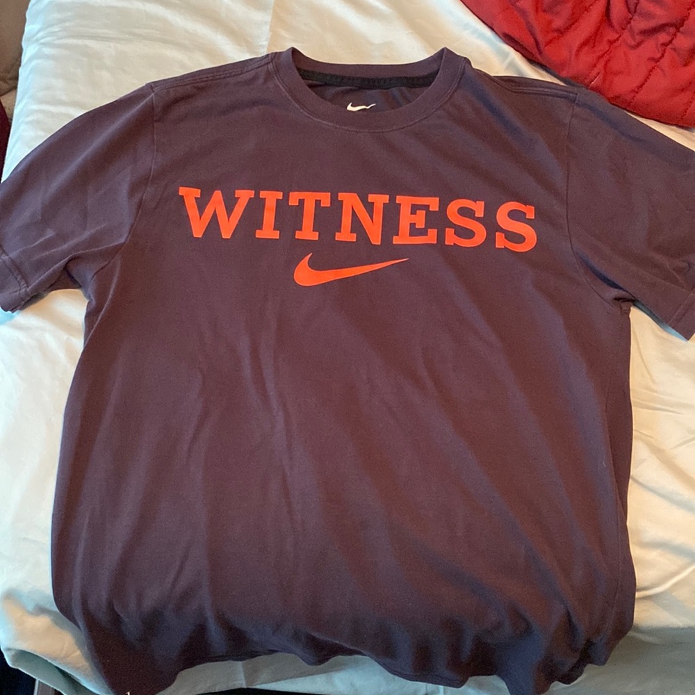 Small Nike LEBRON James Dri-Fit WITNESS Tee